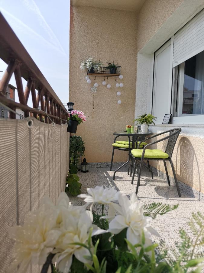 Apartment Marina Podstrana Exterior photo
